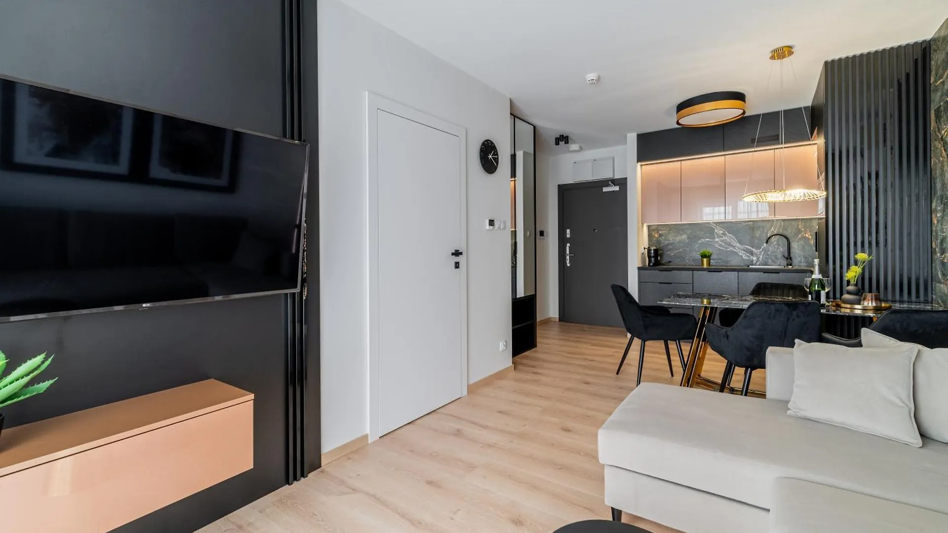Apartment Perlowa Apartament Kolobrzeg